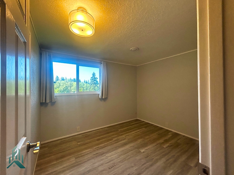 23755 Priest Road, Philomath, Oregon 97370, ,House,For Rent,Priest Road,1050